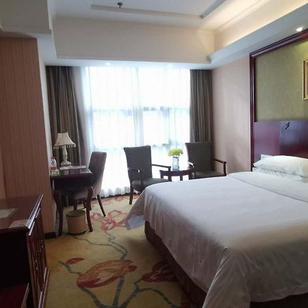 Vienna Hotel Chaozhou Plaza Eksteriør billede