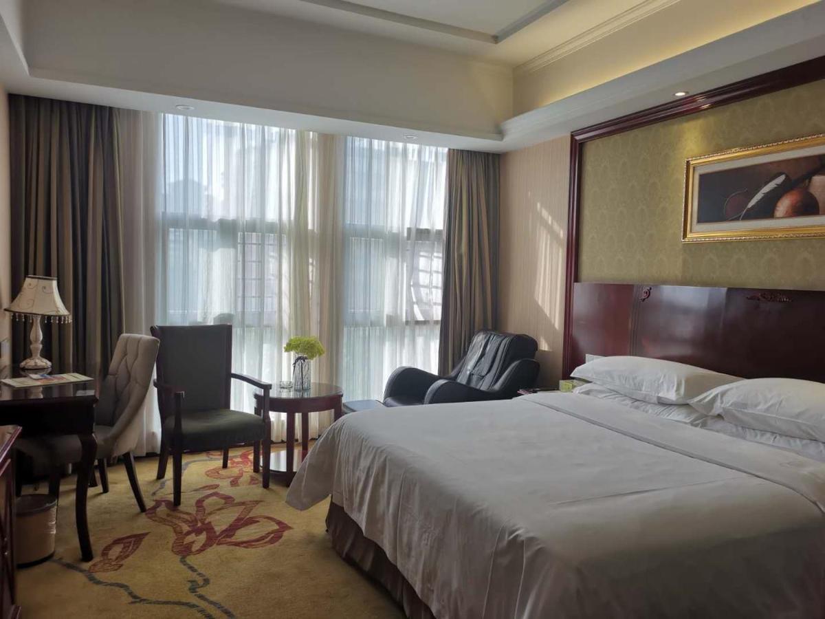 Vienna Hotel Chaozhou Plaza Eksteriør billede